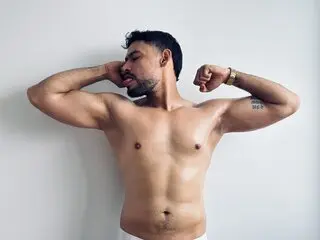 Xxx DerryBigger